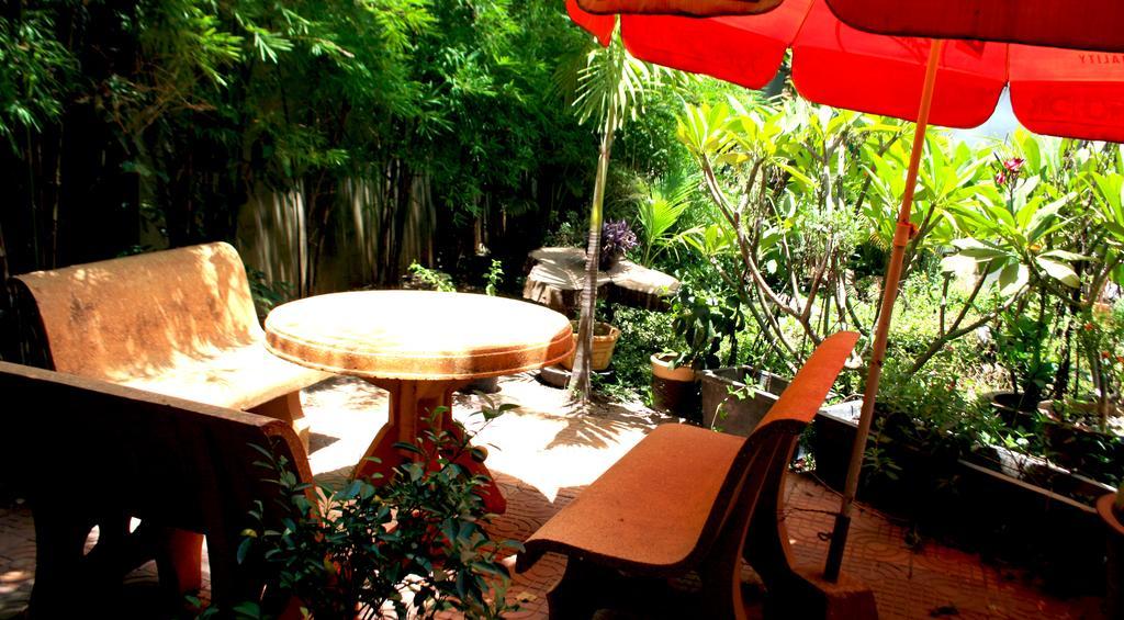 Firefly Guesthouse - The Berlin Angkor Σιέμ Ρέαπ Εξωτερικό φωτογραφία