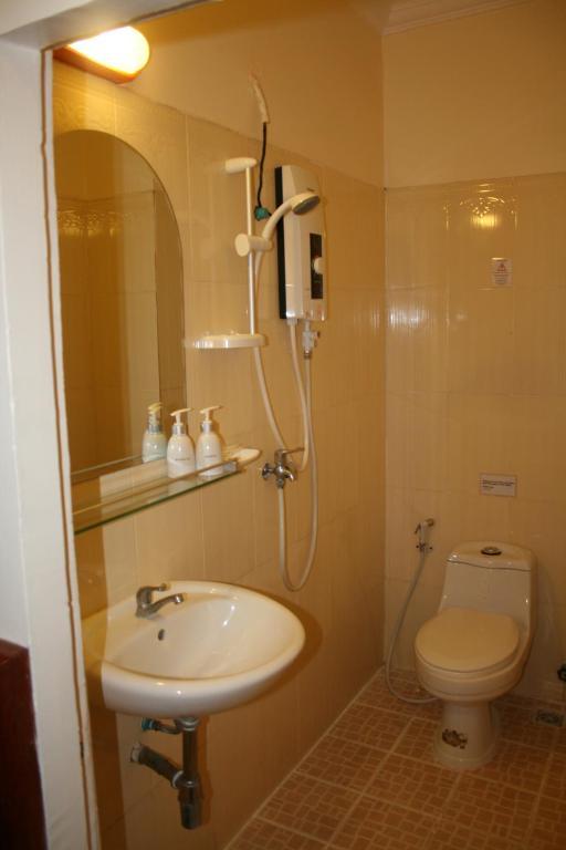 Firefly Guesthouse - The Berlin Angkor Σιέμ Ρέαπ Δωμάτιο φωτογραφία