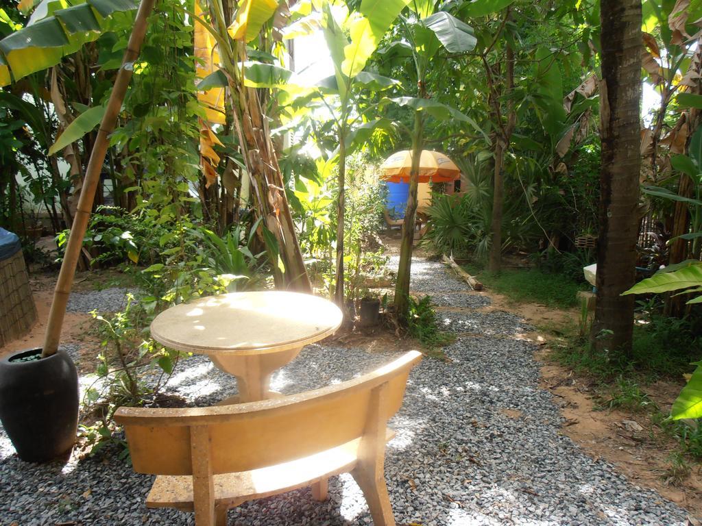 Firefly Guesthouse - The Berlin Angkor Σιέμ Ρέαπ Εξωτερικό φωτογραφία
