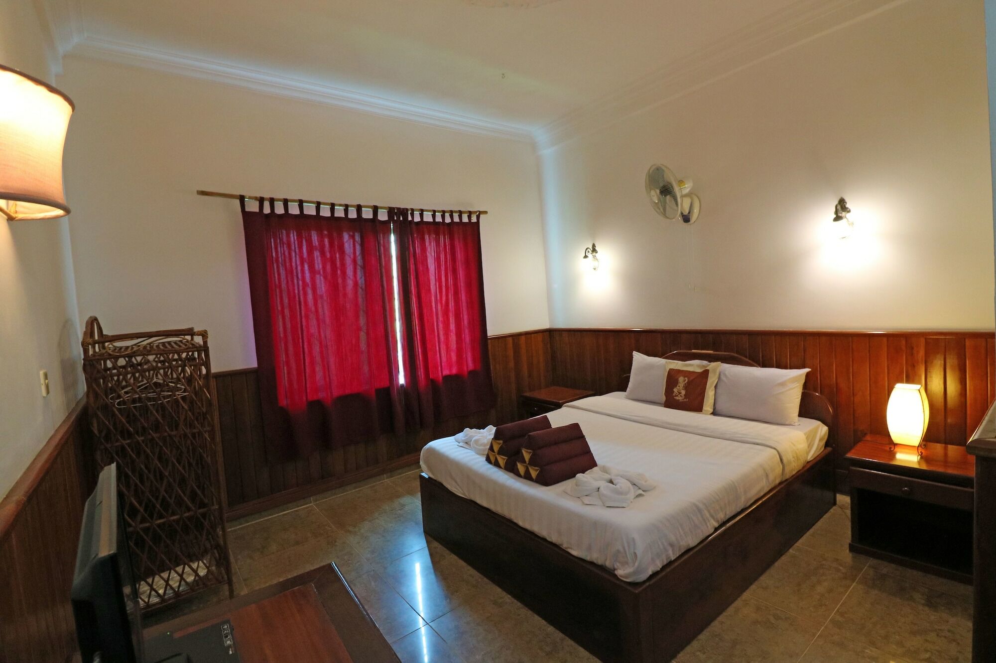 Firefly Guesthouse - The Berlin Angkor Σιέμ Ρέαπ Εξωτερικό φωτογραφία